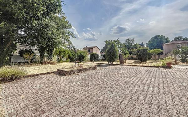 Terrain à vendre    Bourg-lès-Valence