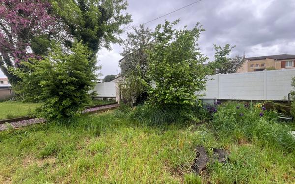 Terrain à vendre    Bourg-lès-Valence