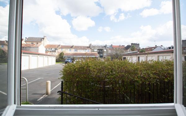 Appartement à louer    1 pièce •  Pau