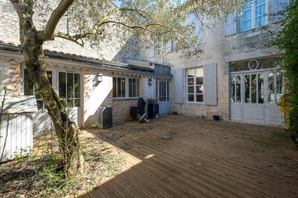 Maison à vendre à La Flotte en Charente-Maritime (17630), ref : 17018-1116
