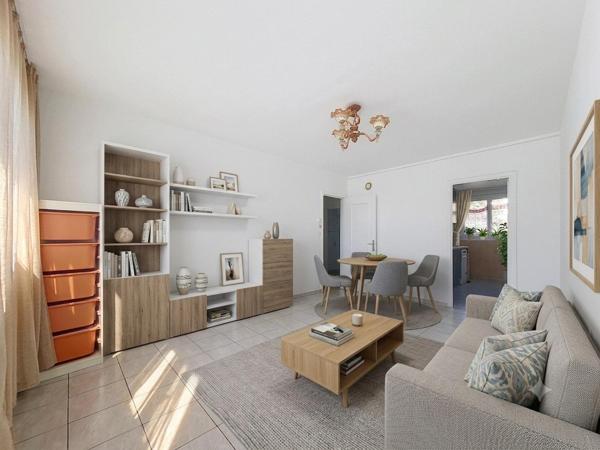 A 12 minutes à pied de la gare RER de Poissy - T4 - 69m2 - 3 chambres - Cave