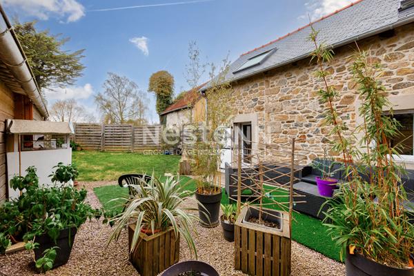 Vente d'une maison 2 chambres avec jardin dans le bourg de Planguenoual