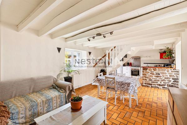 Vente d'une maison 2 chambres avec jardin dans le bourg de Planguenoual