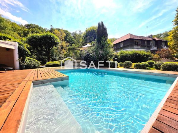 MAISON 340 M2