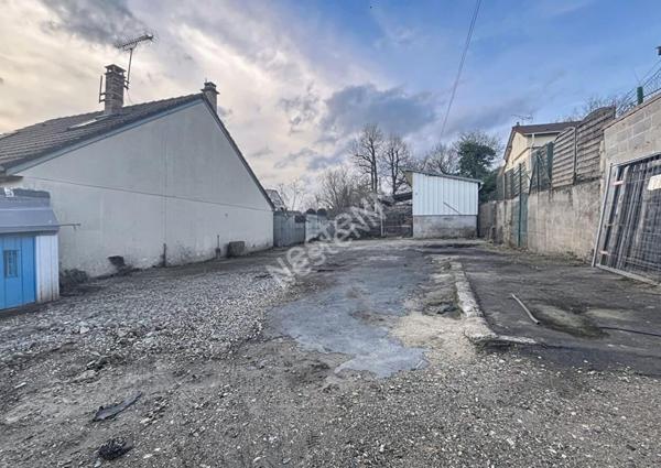 Terrain à bâtir  447 m² ermis purgé  Projet 3 logements Puiseux