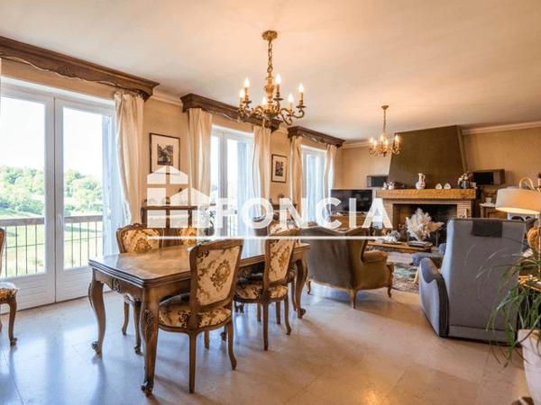 À vendre Maison 6 pièces 230 m² - Rodez 12000