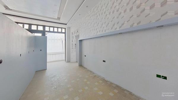 Metz – Rue des Allemands | Local commercial à fort potentiel + cave voûtée