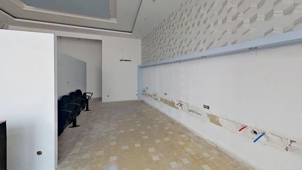 Metz – Rue des Allemands | Local commercial à fort potentiel + cave voûtée