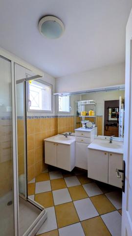 Maison à Grézieu-la-Varenne, 69290 - 8 pièces 212m²