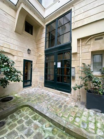 à vendre  45,28 m2 PARIS - 75006