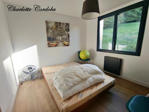 Maison en pierre avec grange attenante – Lagarrigue