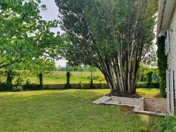 Maison charentaise Cozes 90 m²