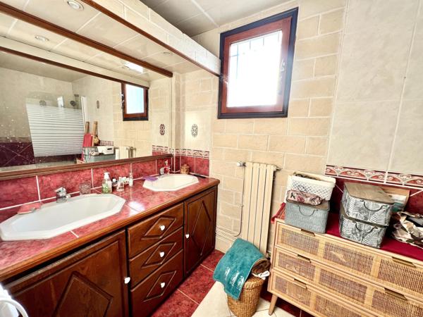 Maison 4 chambres à Villers Cotterêts sur un terrain de 1000 m²