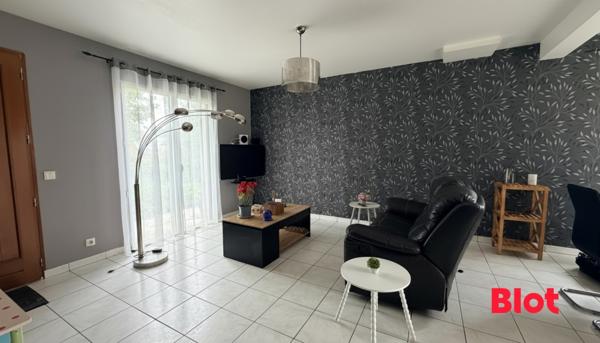Maison 6 pièce(s)