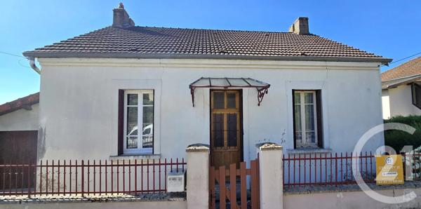 Maison à vendre  6 pièces - 135 m 2   LE CREUSOT  - 71