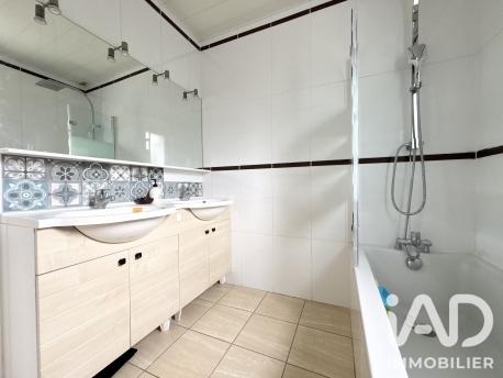 Maison à vendre 7 pièces 132 m² Pontault-Combault