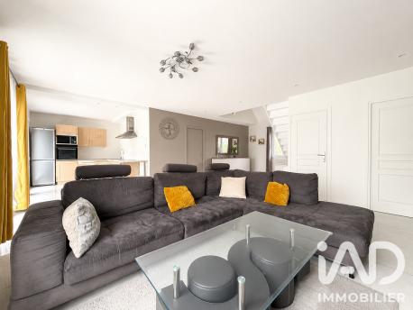 Maison à vendre 7 pièces 132 m² Pontault-Combault