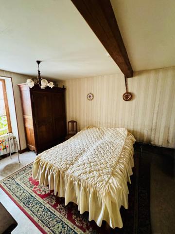 Maison à Sées, 61500 - 5 pièces 82m²