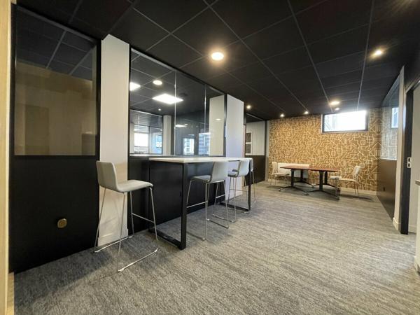 À LOUER – BUREAUX ÉQUIPÉS – LE HAVRE LES HALLES – 129 m²