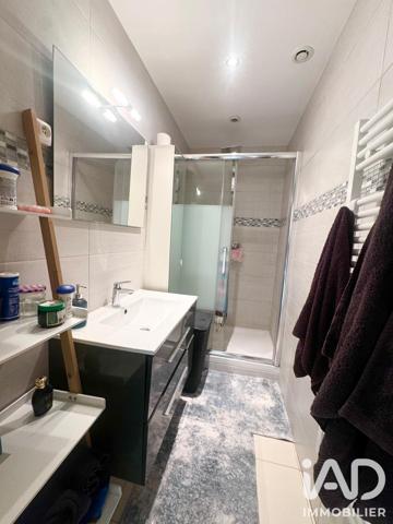 Maison à vendre 8 pièces 130 m² Paray-Vieille-Poste