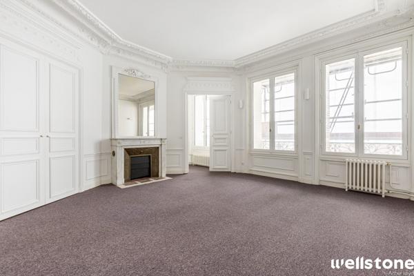 Bureaux à louer à PARIS 75008
