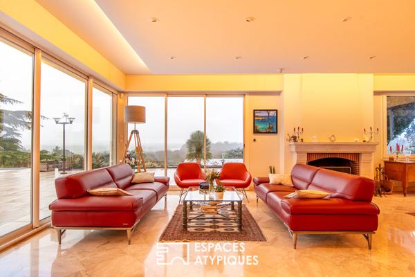 Maison d’architecte à la vue imprenable