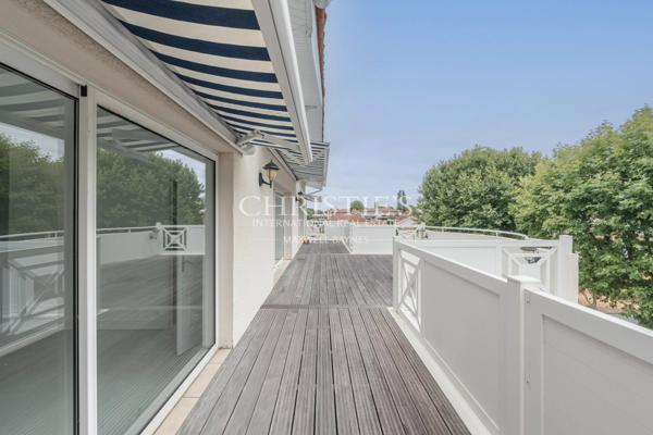 ANDERNOS, vue Bassin, bel appartement au dernier étage