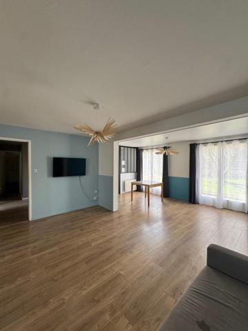 Méru : Maison familiale 5 ch, cuisine moderne.