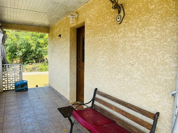 Lodève (34700) En EXCLUSIVITE ! Villa lumineuse de 60 m² + 60m² de garage aménageable.