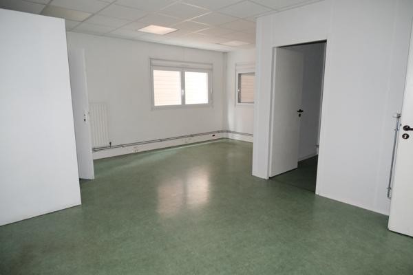 Bureaux de 172 m2 avec parking