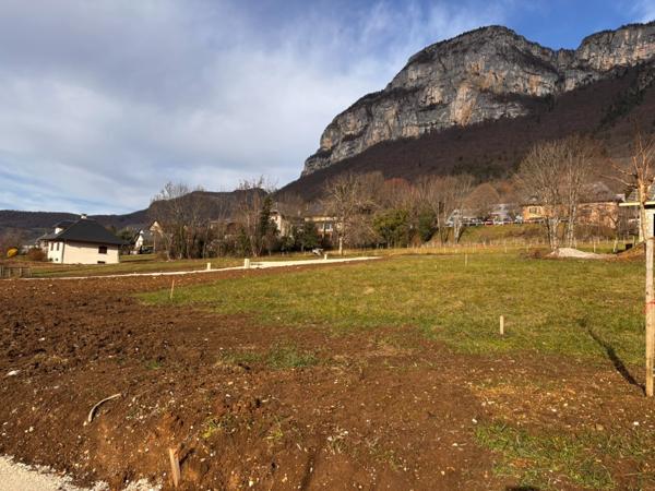 Terrain à vendre SAINT JEAN D'ARVEY (73) lot 2 de 647 m²