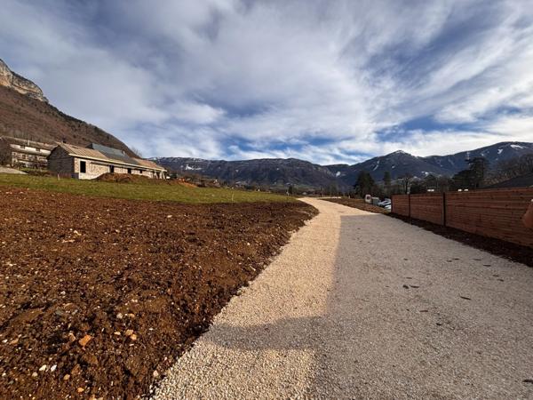 Terrain à vendre SAINT JEAN D'ARVEY (73) lot 2 de 647 m²