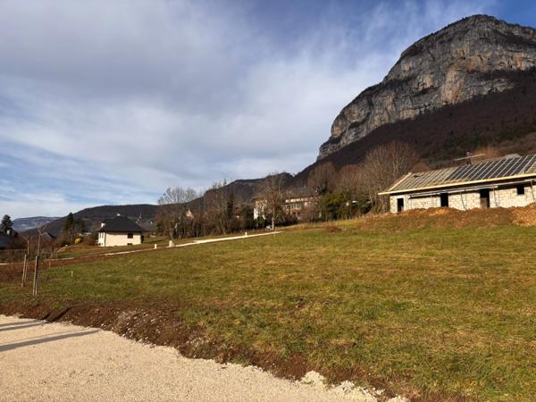 Terrain à vendre SAINT JEAN D'ARVEY (73) lot 2 de 647 m²