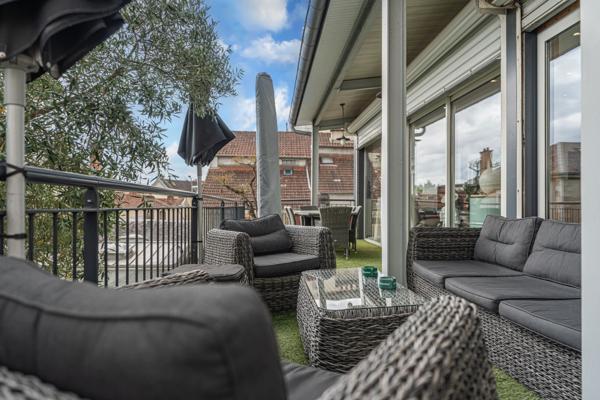 Appartement 6 pièces - 298 m²