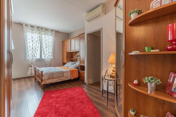 Appartement 6 pièces - 298 m²