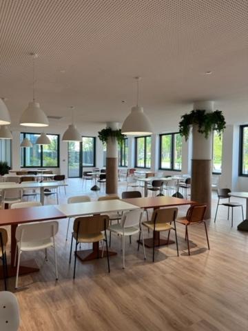 Bureaux à louer à MONTIGNY LE BRETONNEUX 78180