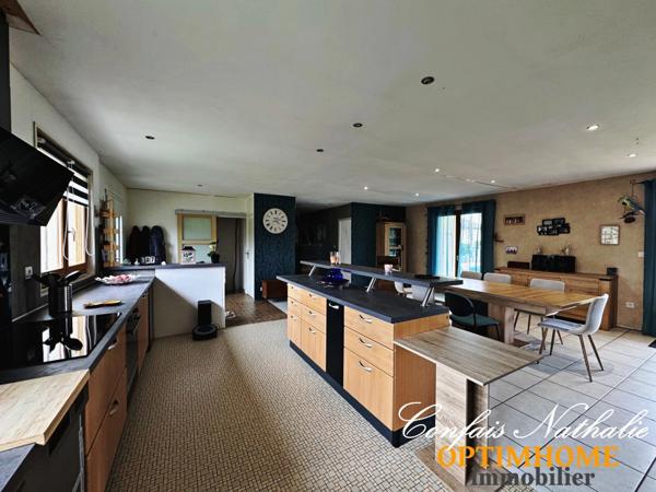 Maison à vendre 6 pièces LE DESCHAUX (39)