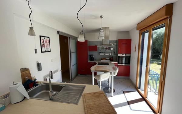 Maison à louer    4 pièces •  Saint-Renan