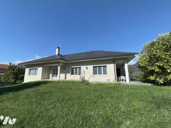 Grande maison familiale , Marnaz.