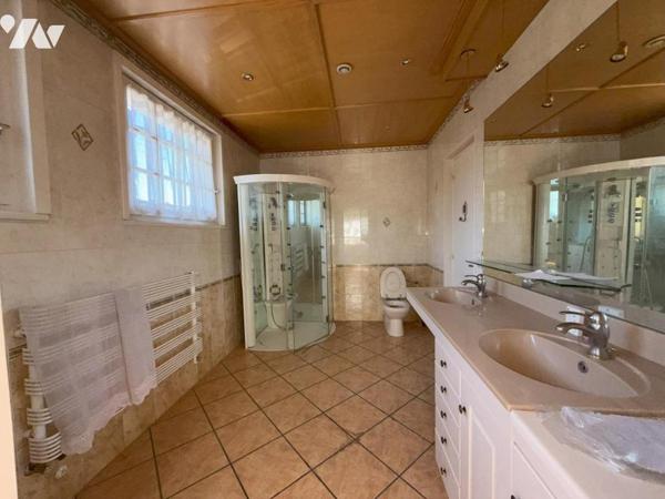 Grande maison familiale , Marnaz.