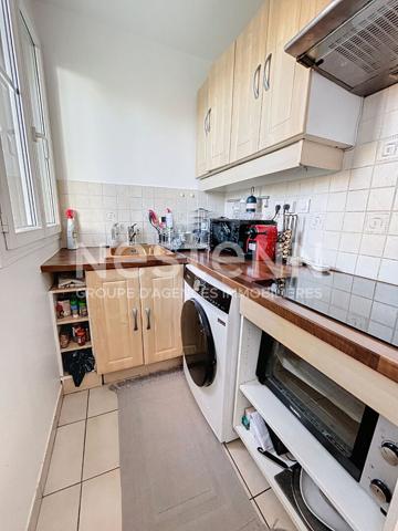 A vendre appartement de 2 pièces de 43 m² en rez-de-jardin - quartier centre-ville de Plaisir