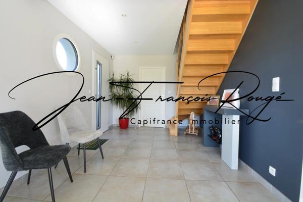 Superbe maison contemporaine à 4,5 kilomètres du centre-ville de Saint-Lô