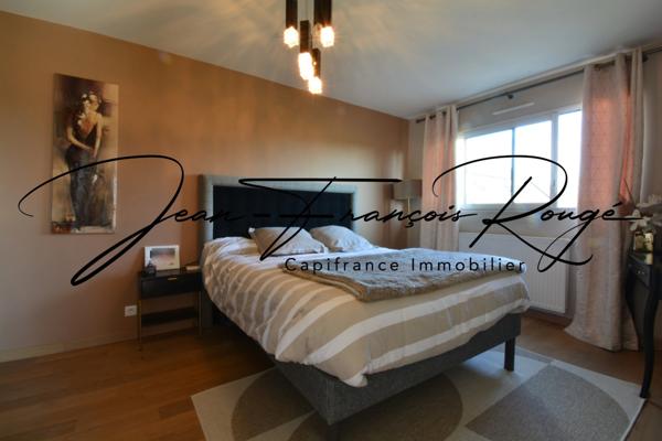 Superbe maison contemporaine à 4,5 kilomètres du centre-ville de Saint-Lô