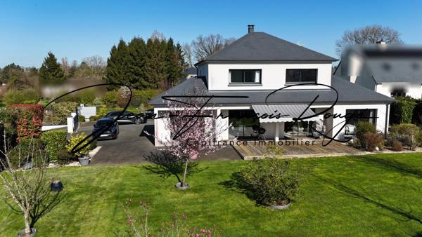 Superbe maison contemporaine à 4,5 kilomètres du centre-ville de Saint-Lô