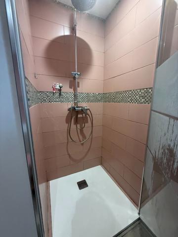 Maison T4 de 106 m² à louer sur Sénas avec terrain de 1577 m² et piscine Senas
