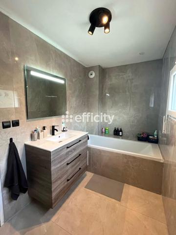 Maison 4 pièces - 85 m²