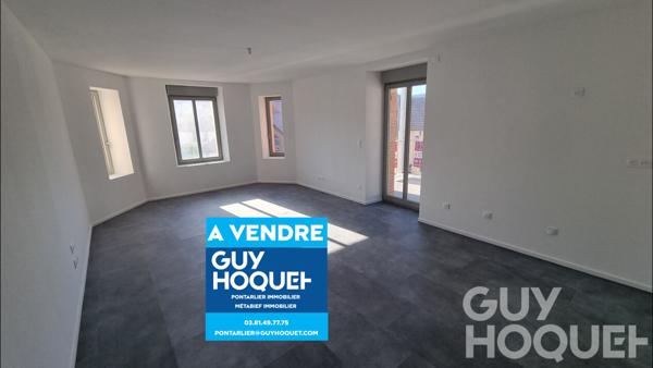 APPARTEMENT 3 CHAMBRES AVEC TERRASSE ET PARKING