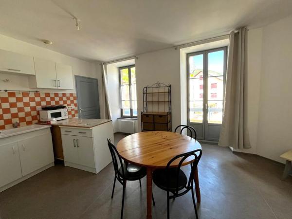 Appartement à louer à Ispagnac (48320)