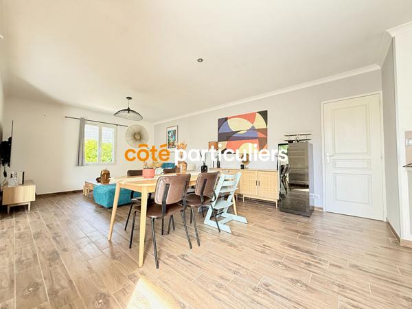 Vente Villa175 m² - 5 Pièces - CLARENSAC (30870)