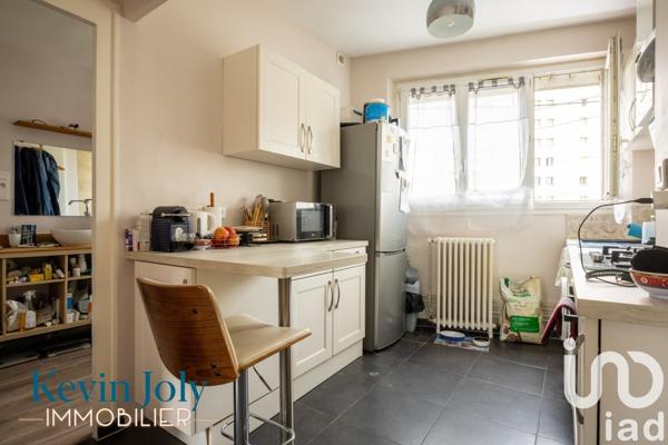 Appartement 2 pièces de 40 m² à Orléans (45100)